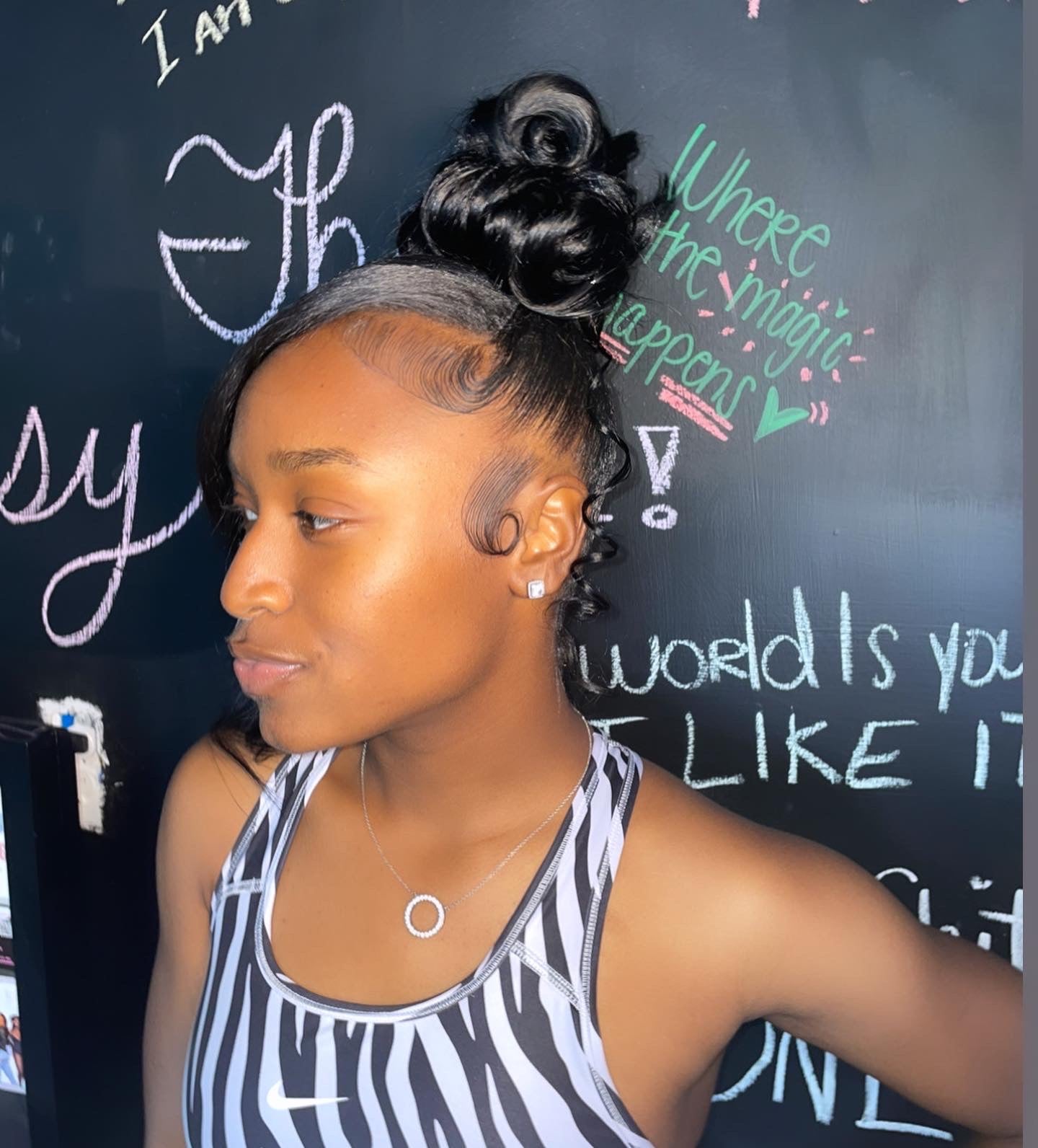 PIN CURL UPDO VIRTUAL CLASS